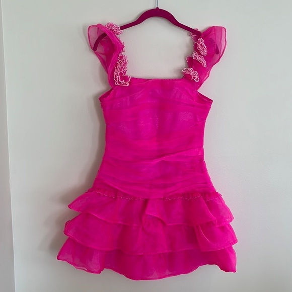 LoveShackFancy “Chaya” dress in flirty fuchsia 2 - Picture 5 of 5